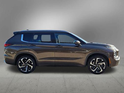 2022 Mitsubishi Outlander SEL Special Edition