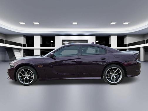 Hellraisin 2022 Dodge Charger GT