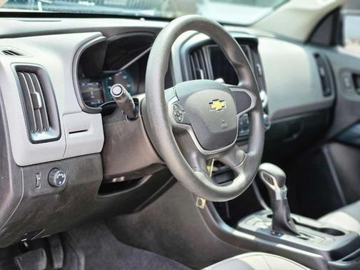 2022 Chevrolet Colorado WT
