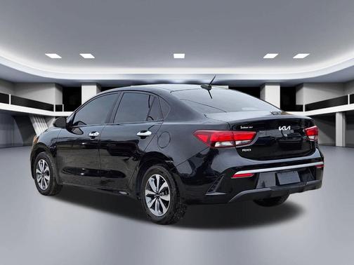 2022 Kia Rio S