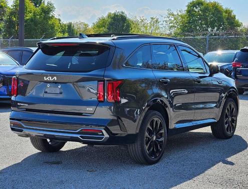 2023 Kia Sorento SX