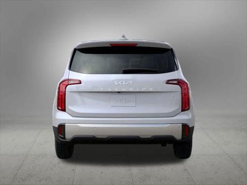 2025 Kia Telluride LX