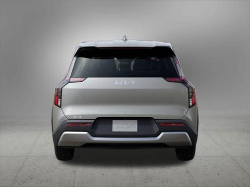 2026 Kia EV9 LIGHT LONG RANGE