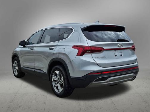 2021 Hyundai SANTA FE SE