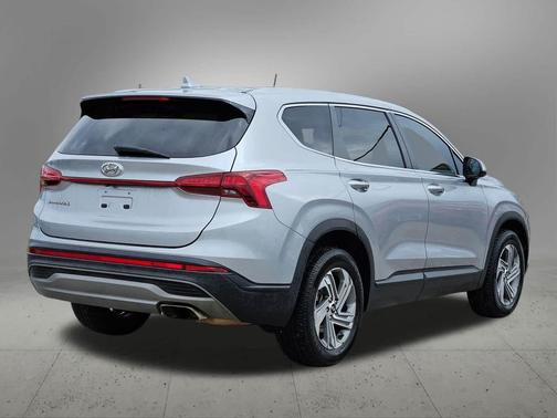 2021 Hyundai SANTA FE SE