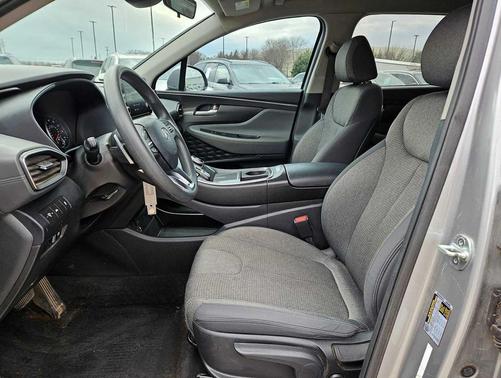 2021 Hyundai SANTA FE SE