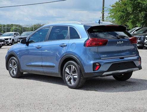 2022 Kia Niro EX Premium
