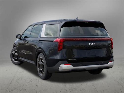 2025 Kia Carnival EX
