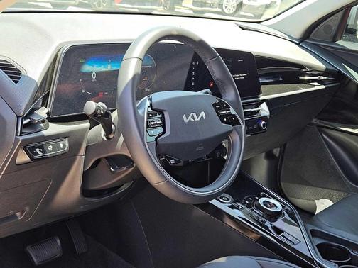 2023 Kia Niro EV Wind