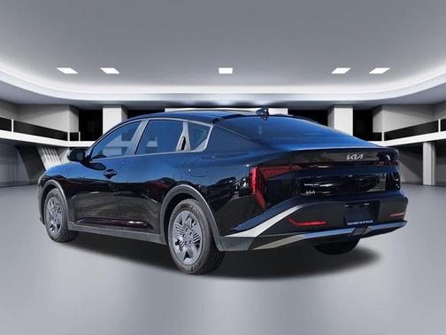 2025 Kia K4 LX