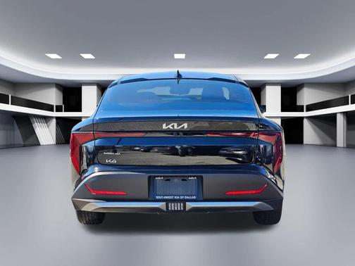 2025 Kia K4 LX