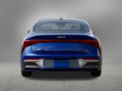 2026 Kia K5 EX