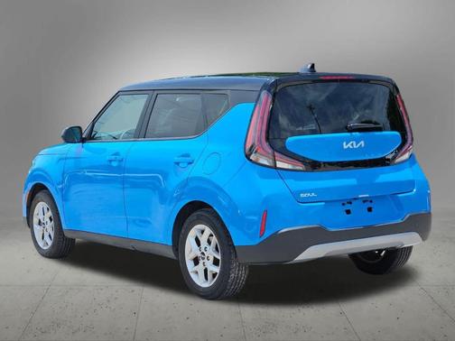 2023 Kia Soul S