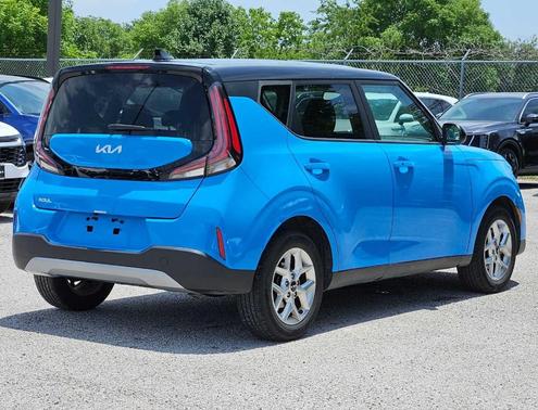 2023 Kia Soul S