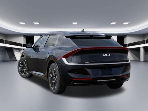 2025 Kia EV6 Wind
