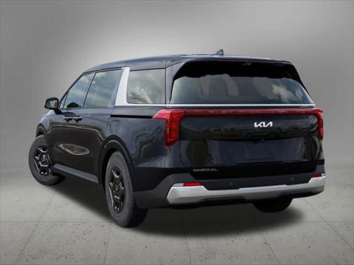 2025 Kia Carnival LX
