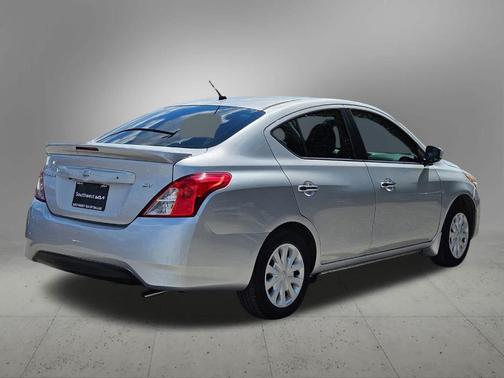 2019 Nissan Versa 1.6 SV