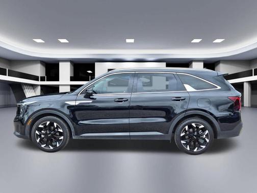 Ebony Black 2024 Kia Sorento EX