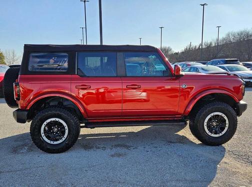 2022 Ford Bronco Outer Banks