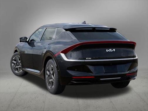 2025 Kia EV6 Wind