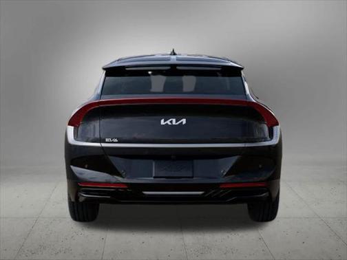 2025 Kia EV6 Wind