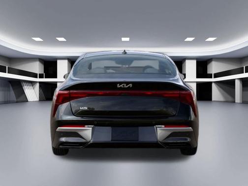 2026 Kia K5 LXS