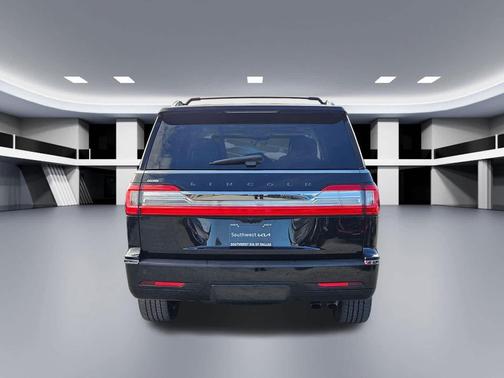 2020 Lincoln Navigator Black Label