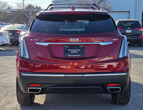 2020 Cadillac XT5 Sport