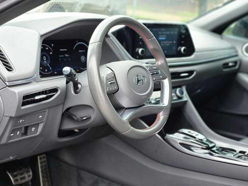 2021 Hyundai SONATA SEL Plus