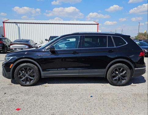 2024 Volkswagen Tiguan 2.0T SE