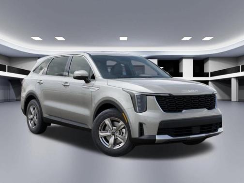 Ivory Silver 2026 Kia Sorento LX