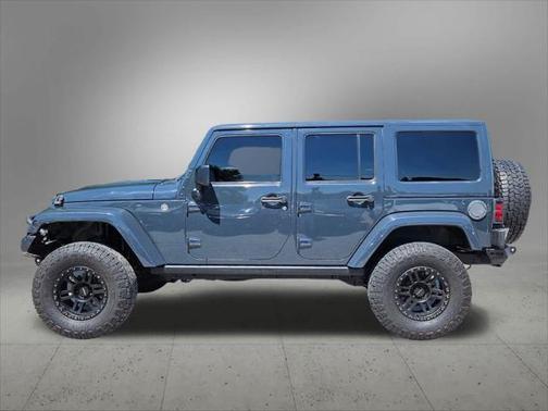 2017 Jeep Wrangler Unlimited Sahara