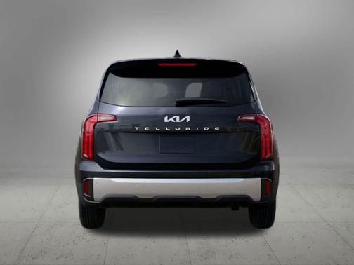 2025 Kia Telluride LX