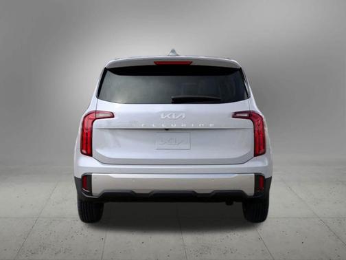 2025 Kia Telluride LX