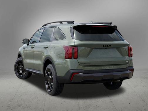 2025 Kia Sorento X-Line EX
