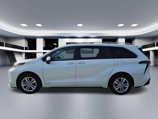 2021 Toyota Sienna Limited