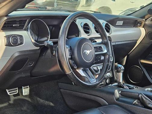 2015 Ford Mustang EcoBoost Premium