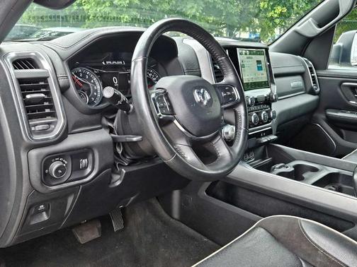 Bright White Clearcoat 2024 RAM 1500 Laramie