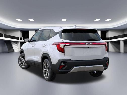 2026 Kia Seltos LX