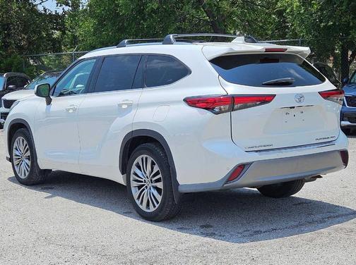 Blizzard Pearl 2020 Toyota Highlander Platinum