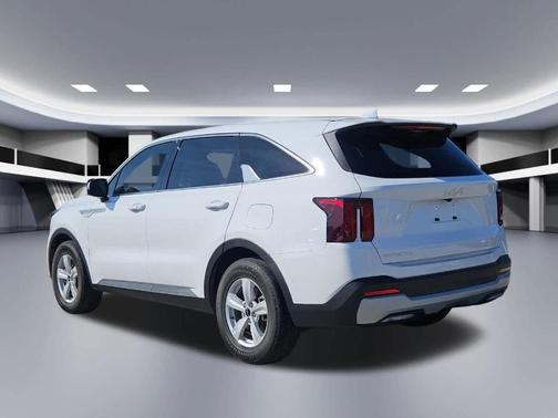 2025 Kia Sorento LX