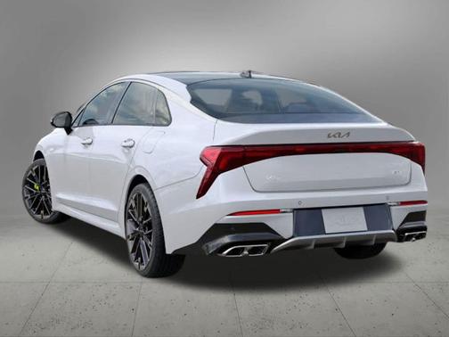 2026 Kia K5 GT