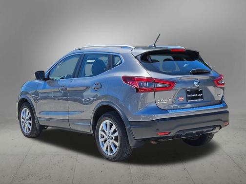 2020 Nissan Rogue Sport SV