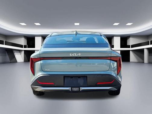 2025 Kia K4 
