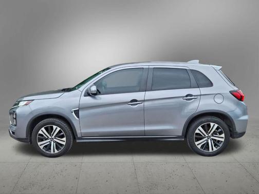 2020 Mitsubishi Outlander Sport SE 2.0