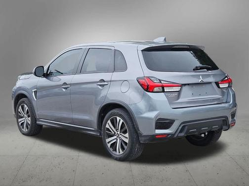 2020 Mitsubishi Outlander Sport SE 2.0