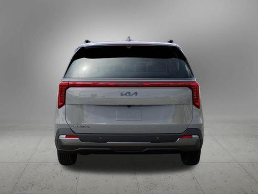 Ceramic Silver 2027 Kia Carnival SX Prestige