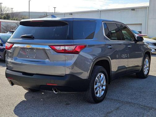 2020 Chevrolet Traverse LS