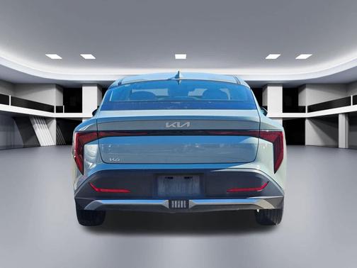 2025 Kia K4 