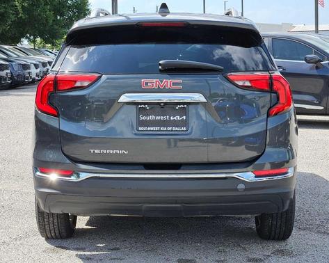 Graphite Gray Metallic 2019 GMC Terrain SLT